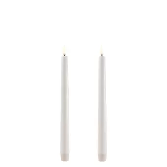 Uyuni dinerkaars taper candle Vanilla 2,3 x 25,5 cm (set a 2)